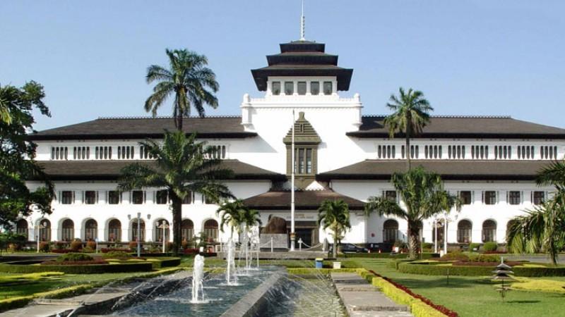 Cek Disini, Rangkaian Acara  Kirab Budaya Peringatan HUT ke-80 Kemerdekaan RI